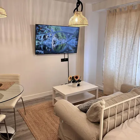 Acogedor Centro Апартаменти Ов'єдо
